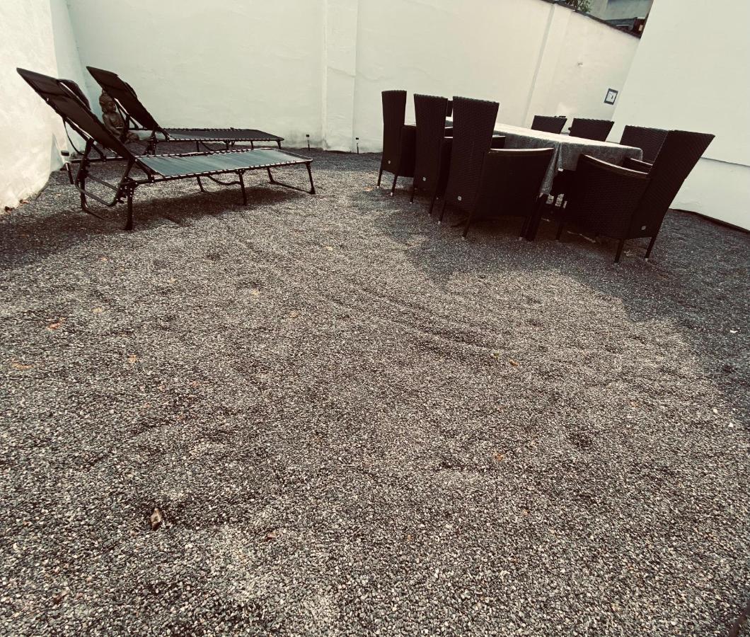 Traumhaftes 1-Zi Apartment Mit Gartennutzung Naehe Krefeld Hbf Ngoại thất bức ảnh